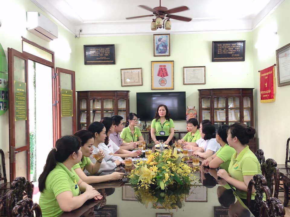 Ban chỉ đạo phòng, chống dịch bệnh Covid-19 phường Trần Hưng Đạo tổ chức kiểm tra các trường Tiểu học, Mầm non, Mẫu giáo trên địa bàn phường về công tác chuẩn bị trước khi đón học sinh đi học trở lại vào ngày 11/5/2020.
